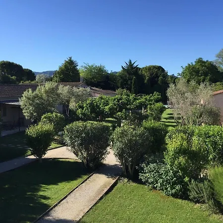 Résidence Les Sources Appart hôtel 3*